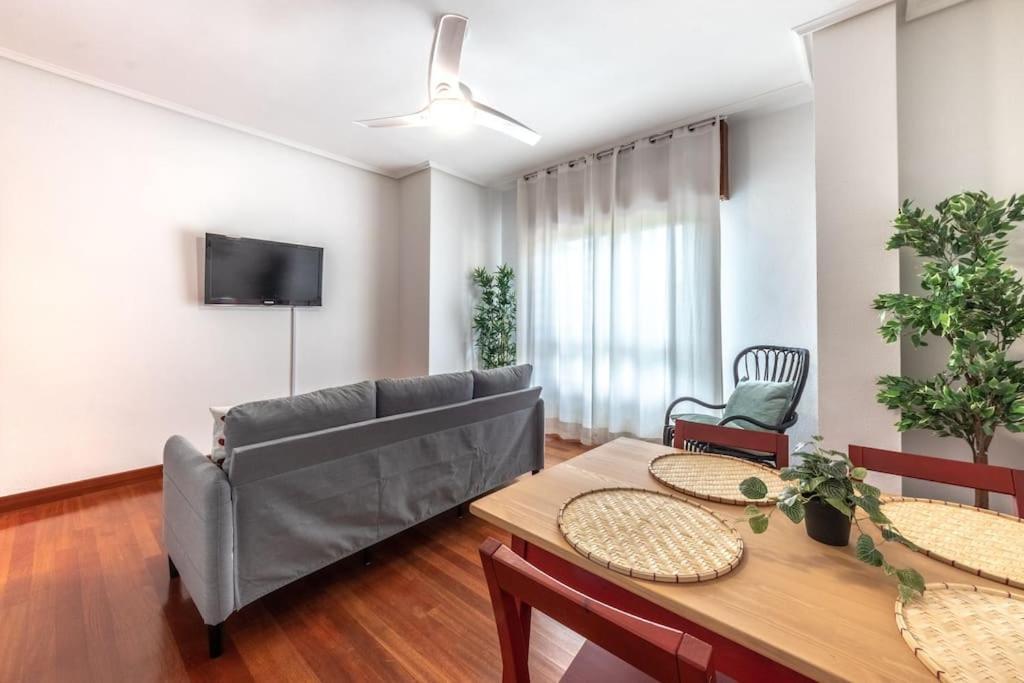 Апартаменты Acogedor Piso En Santurtzi .Parking Privado Экстерьер фото
